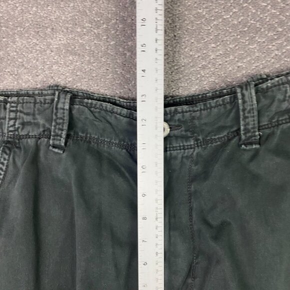 American Eagle Outfitters Classic Length Cargo Shorts Mens 38 Faded Black Cotton - Picture 7 of 10